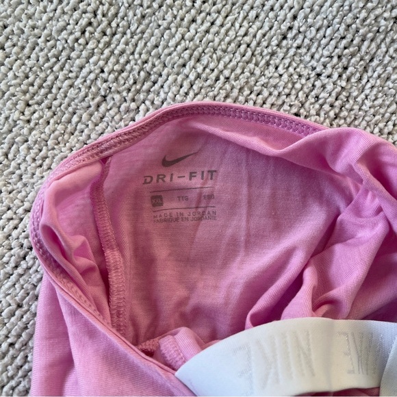 Nike Pink Women's workout tank top crisscross back XXL - Picture 6 of 6